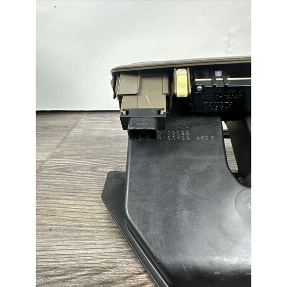 1998-2002 Toyota Corolla Center Dash Air Vents Radio Bezel Clock Trim OEM. - Picture 7 of 10